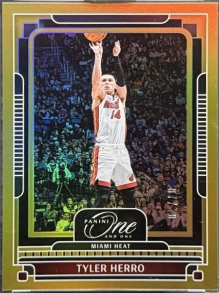 Tyler Herro [Gold] #81