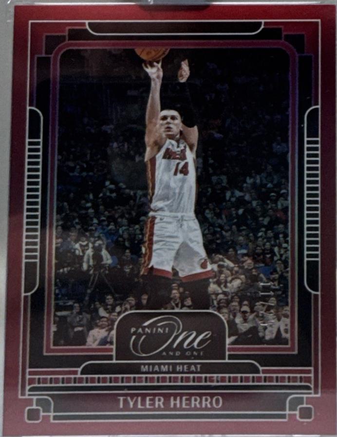 Tyler Herro [Purple] #81