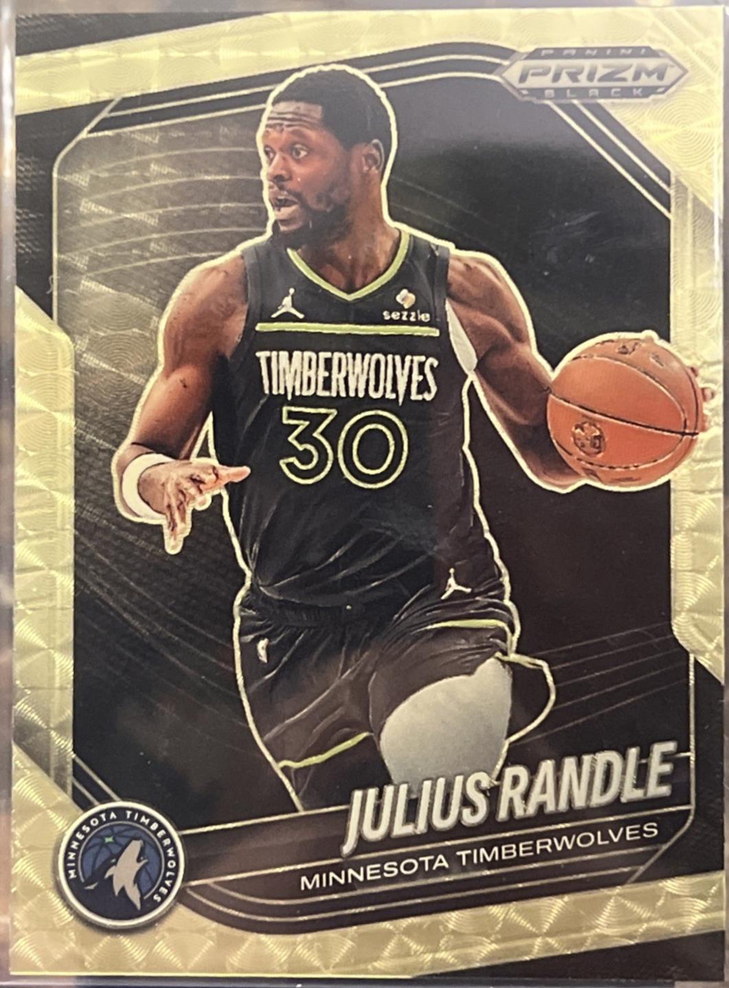 Julius Randle [Gold Vinyl] #24