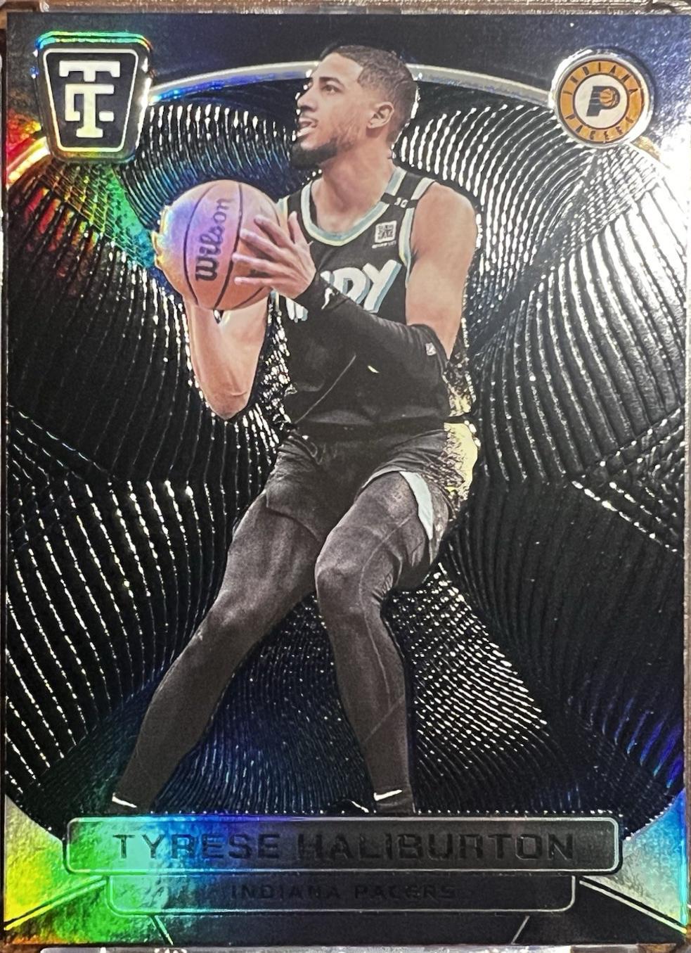 Tyrese Haliburton [Black Platinum Mirror] #10