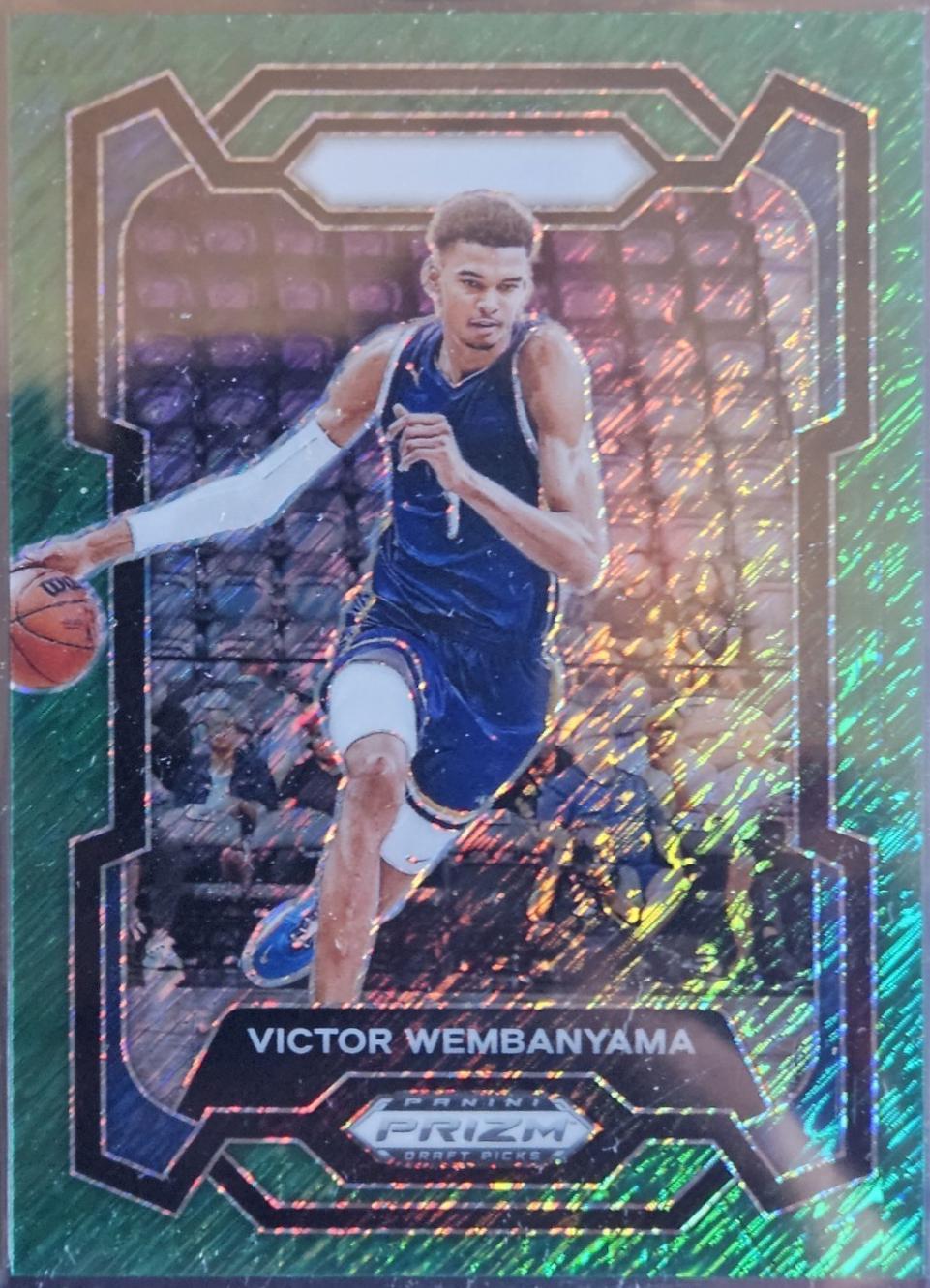 Victor Wembanyama [Green Shimmer  FOTL] #99