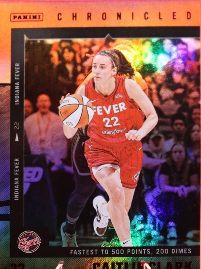 Caitlin Clark [Red Holo] #23