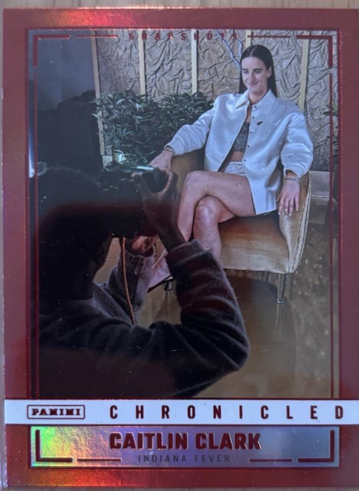 Caitlin Clark [Red Holo] #96