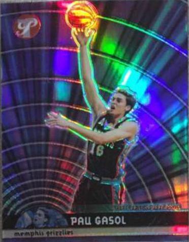 Pau Gasol [Refractor] #77