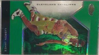 LeBron James [Green Refractor] #23