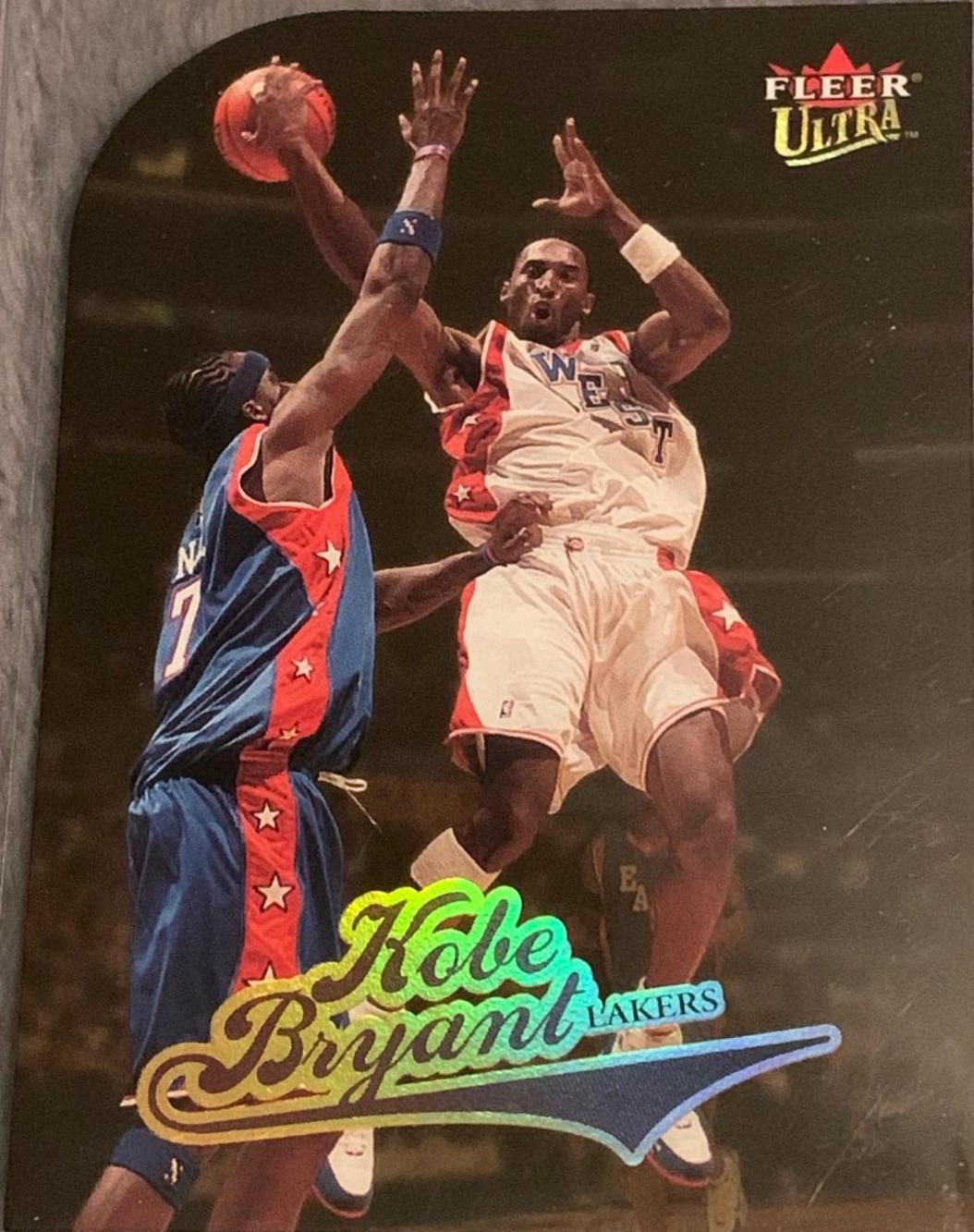 Kobe Bryant [Gold Medallion] #8