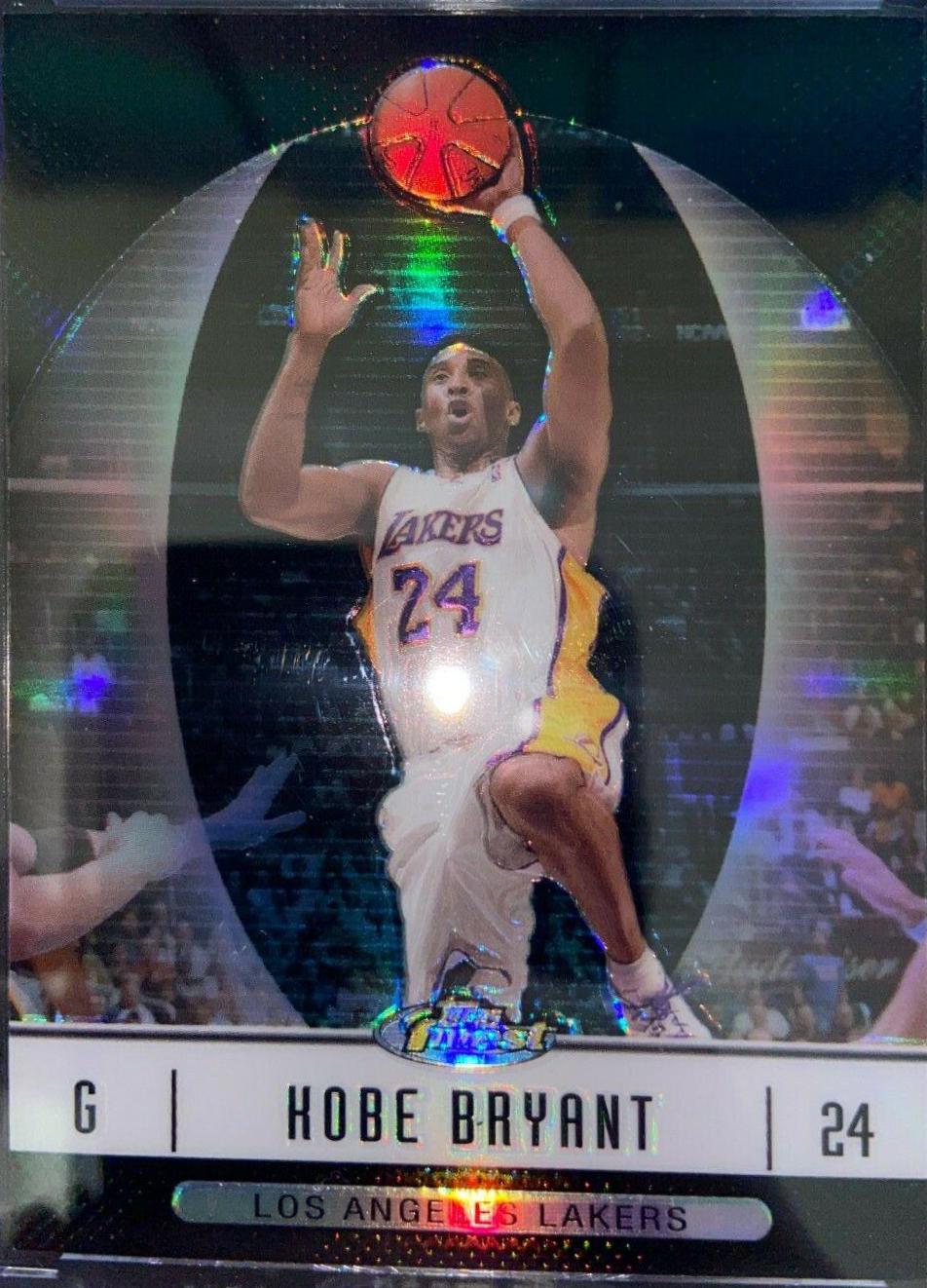 Kobe Bryant [Black Refractor] #25