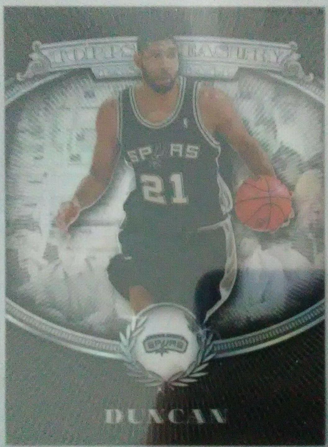Tim Duncan [Silver Refractor] #4