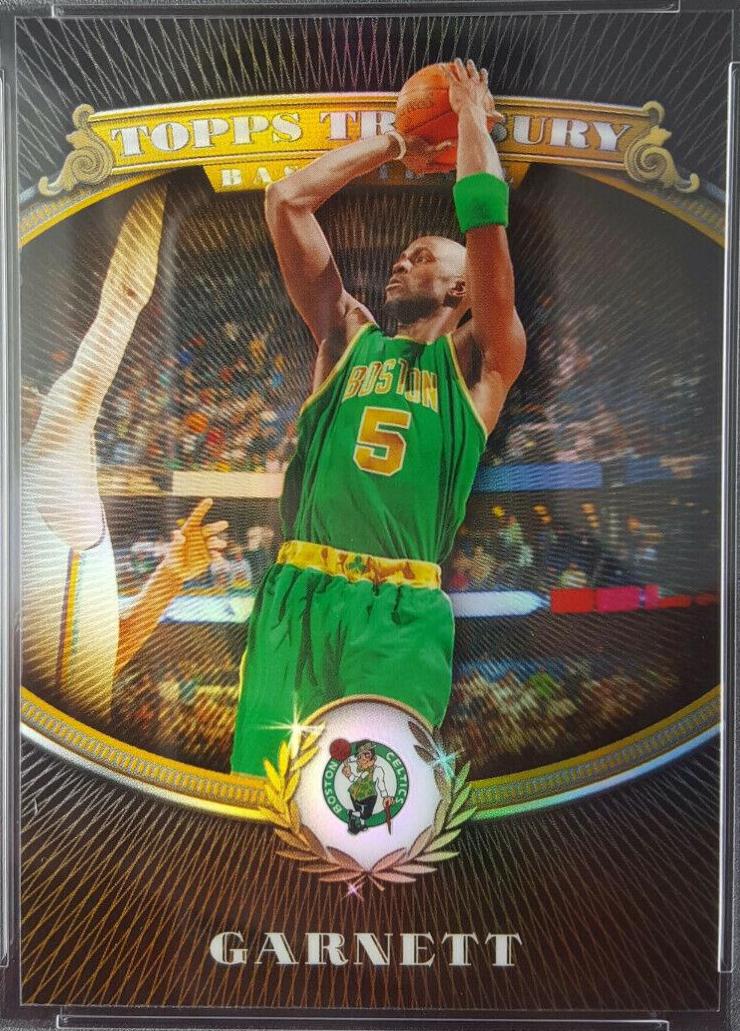 Kevin Garnett Gold Refractor #25