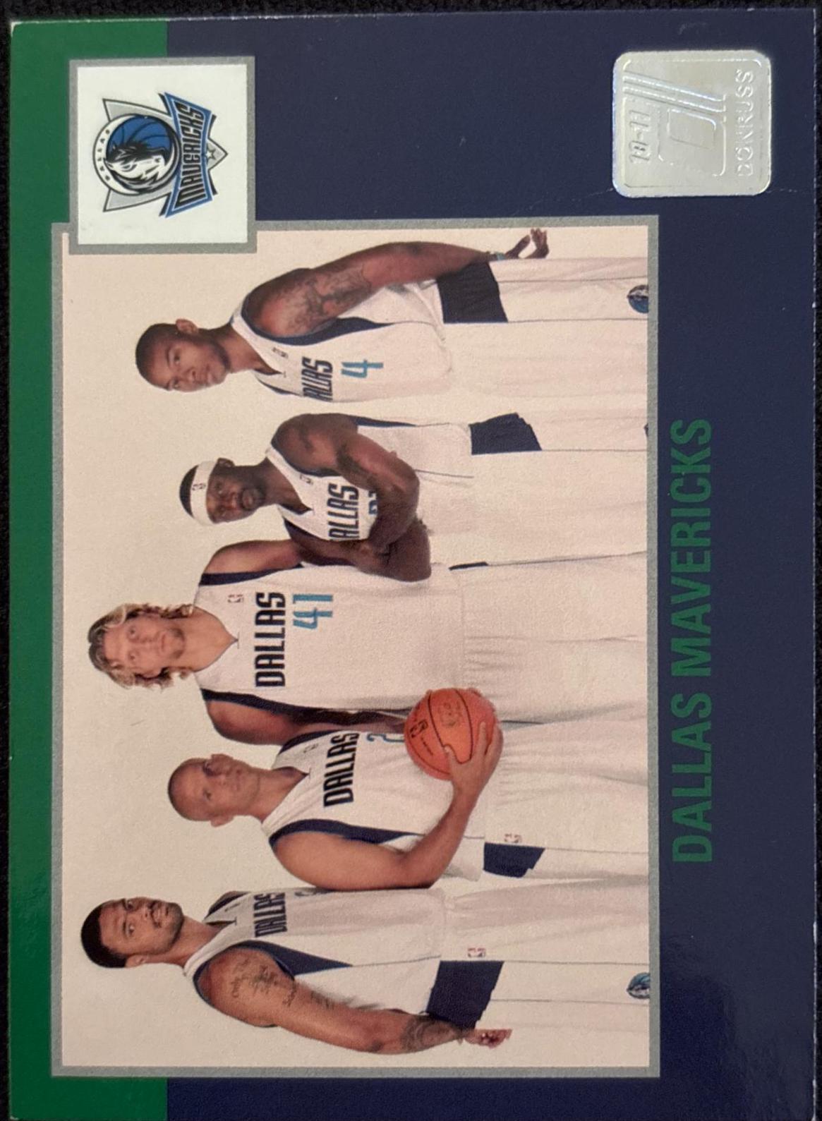 Dallas Mavericks Team Checklist #278