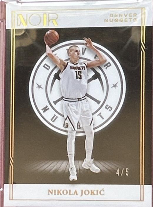 Nikola Jokic [Holo Gold] #23