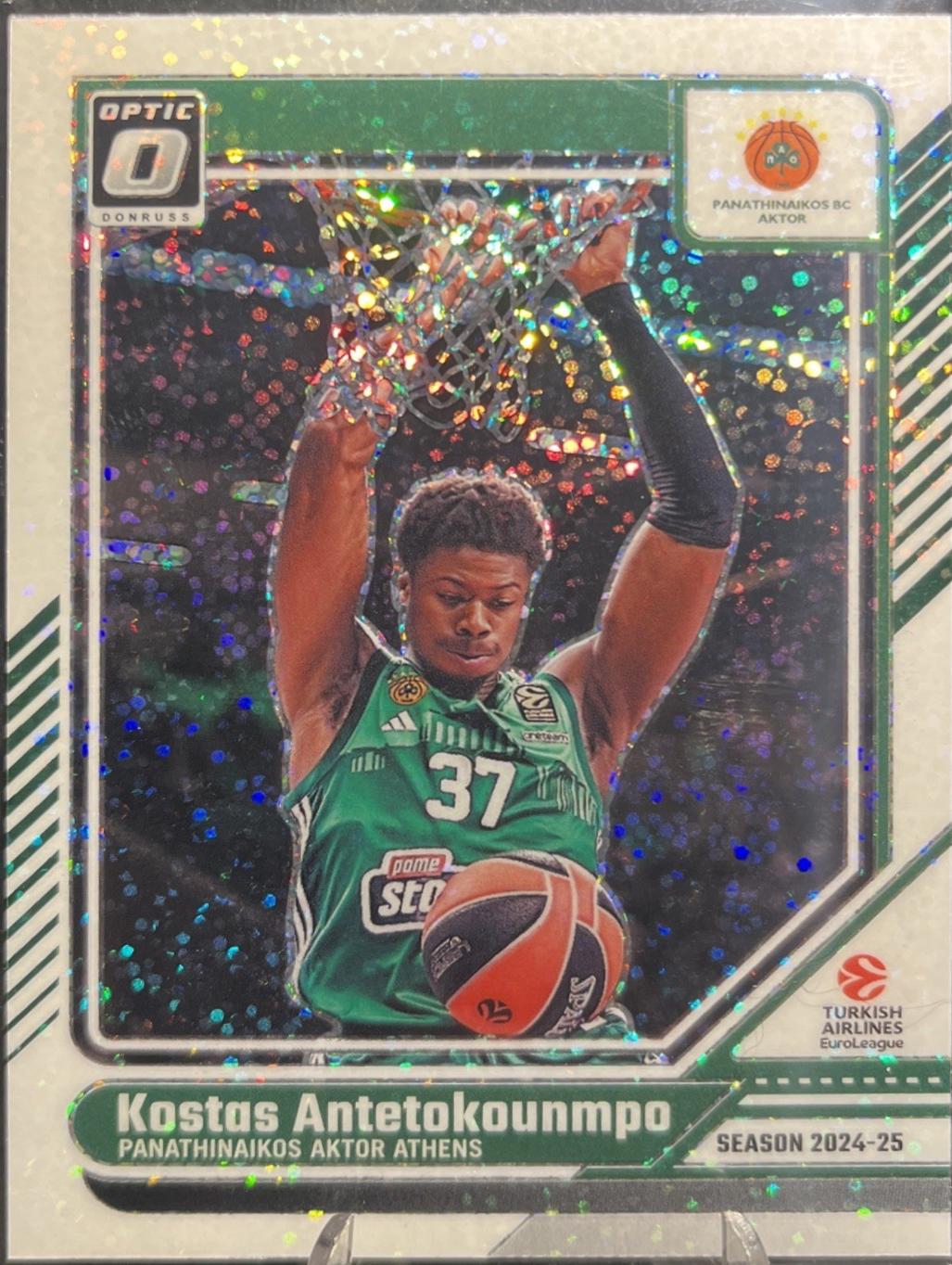 Kostas Antetokounmpo [White Sparkle Optic] #32