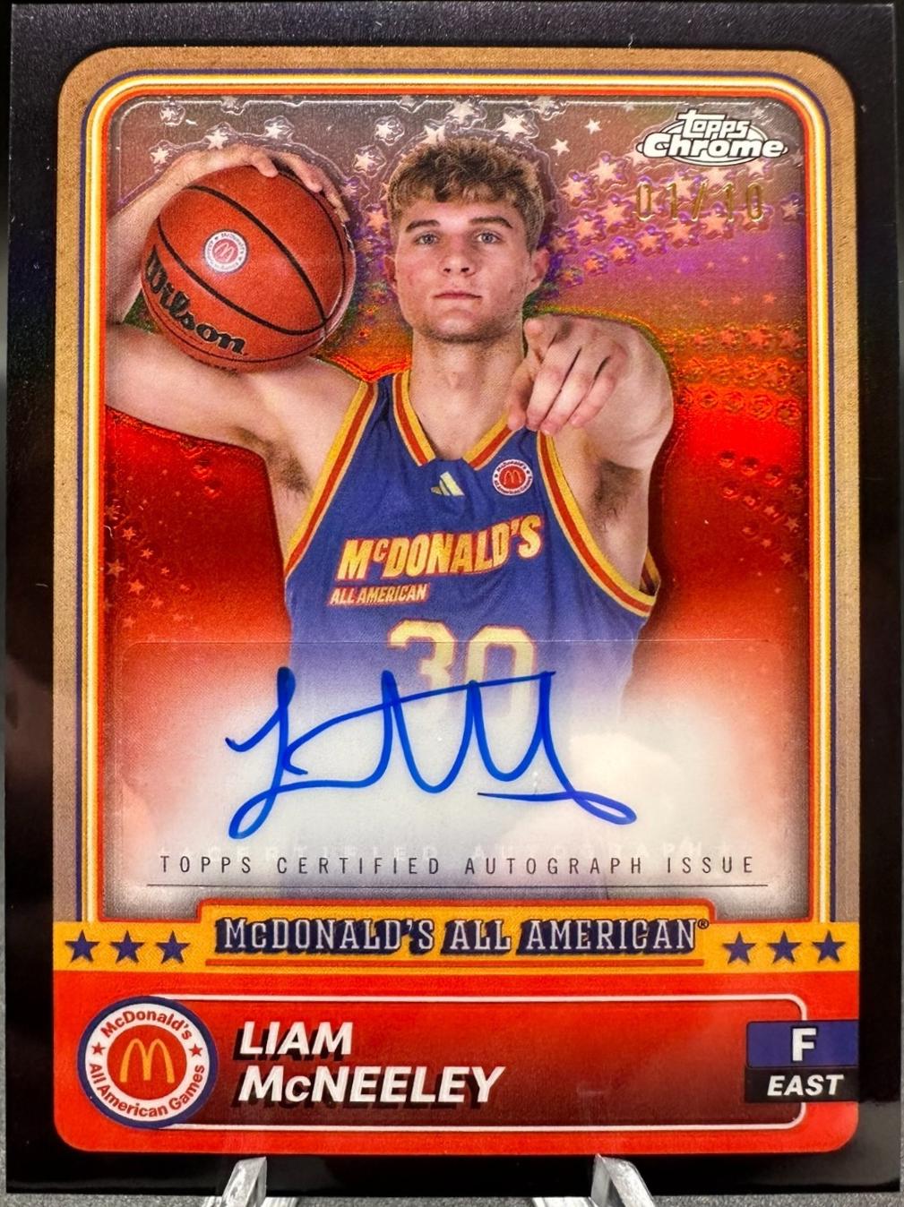 Liam McNeeley [Black Head Shot Autograph Refractor] #80