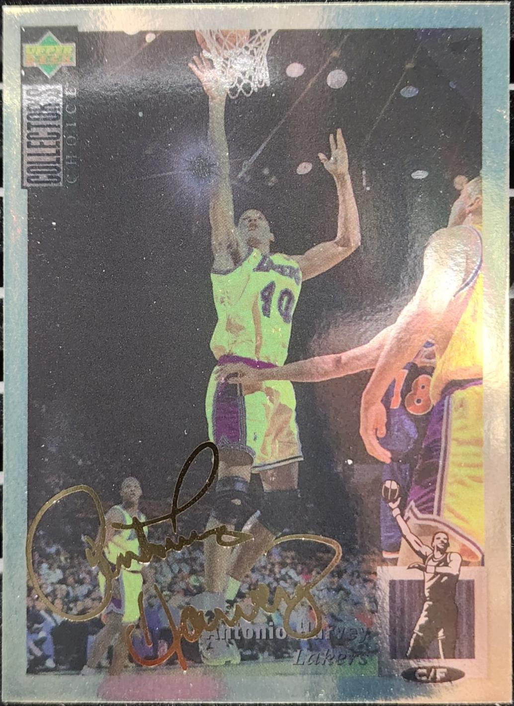 Antonio Harvey [Gold Signature] #85