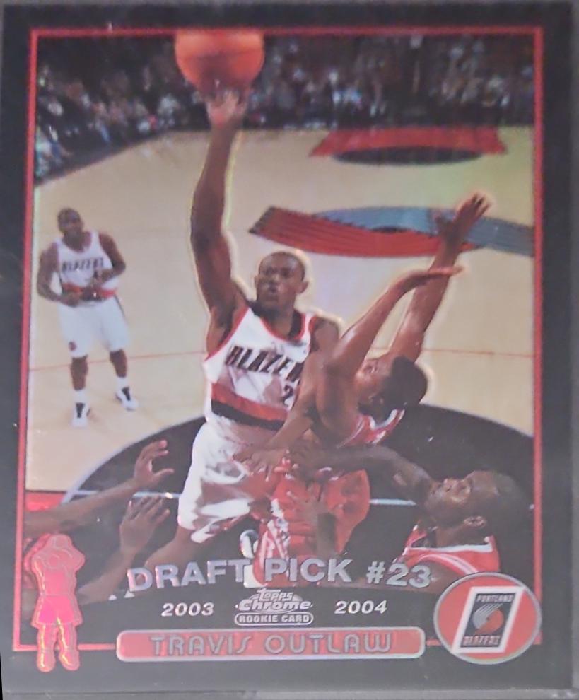 Travis Outlaw [Black Refractor] #133