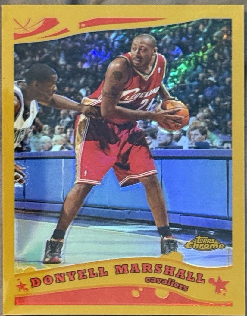 Donyell Marshall [Gold Refractor] #157