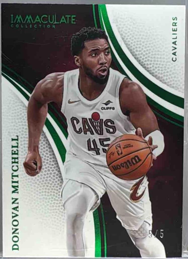 Donovan Mitchell [Green] #11
