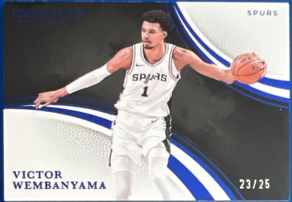 Victor Wembanyama [Blue Variation] #92