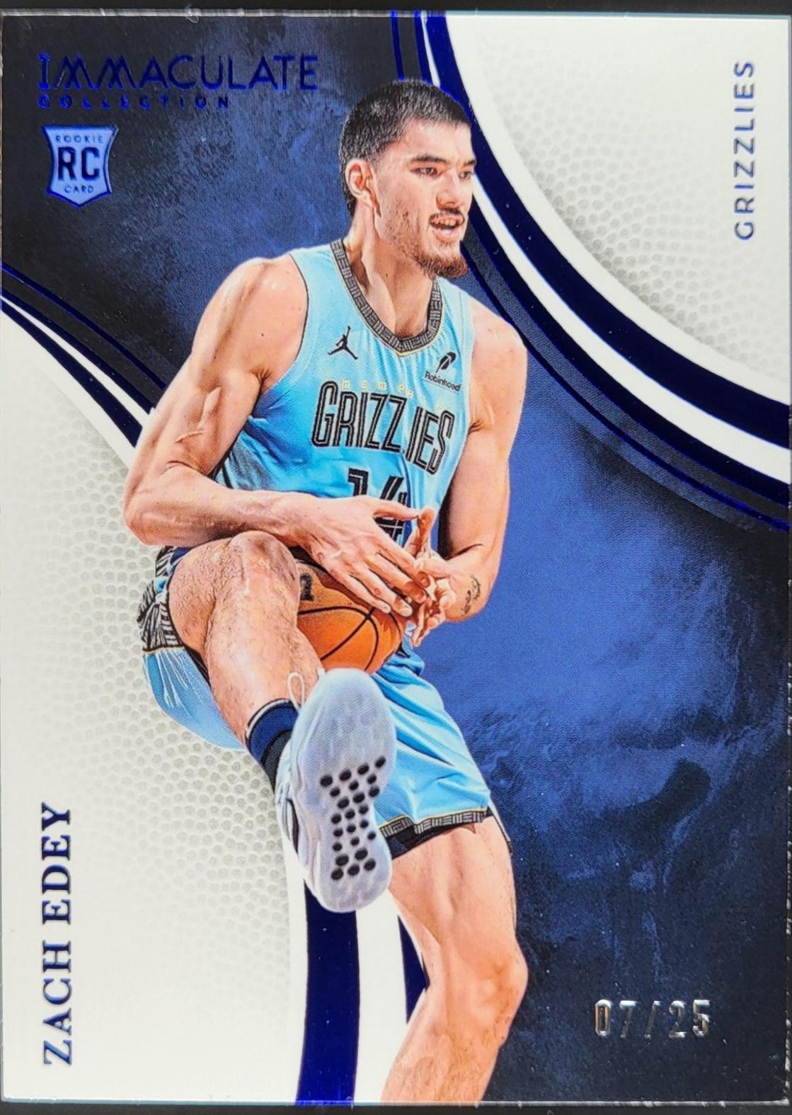 Zach Edey [Blue] #3
