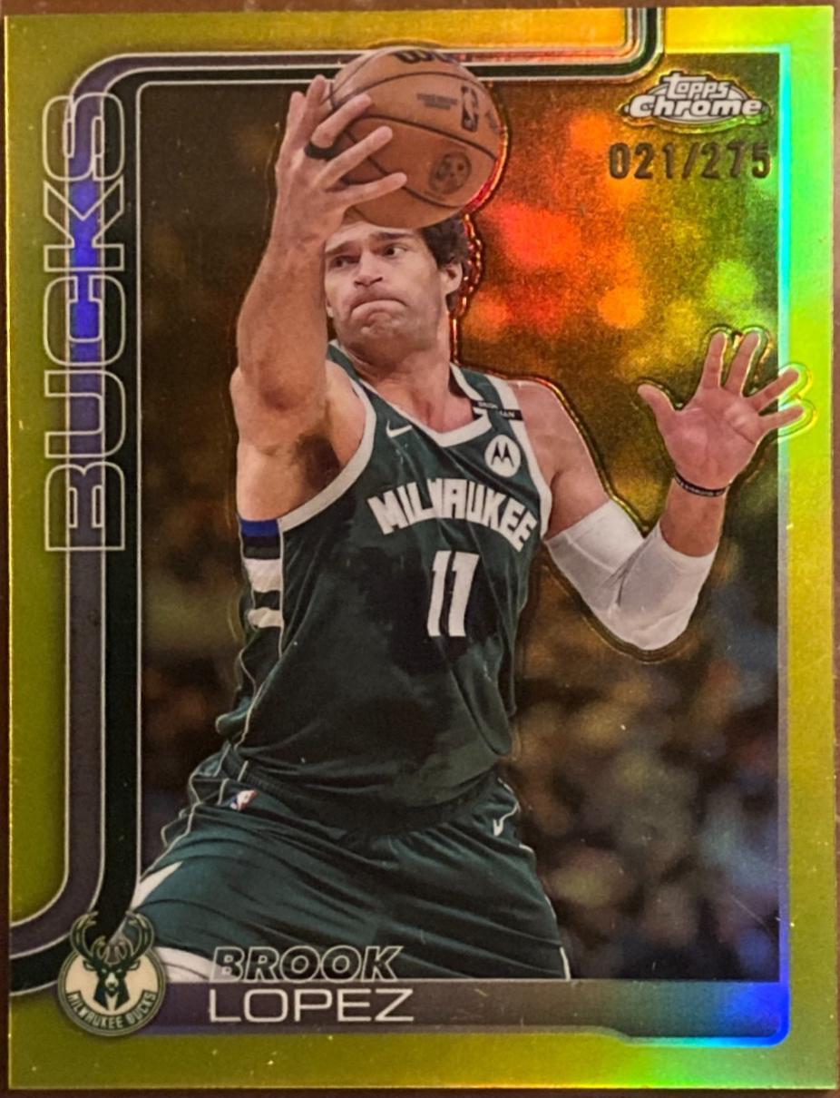 Brook Lopez [Yellow Refractor] #159