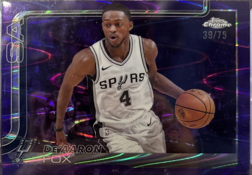 De'Aaron Fox [RayWave Purple Refractor] #233