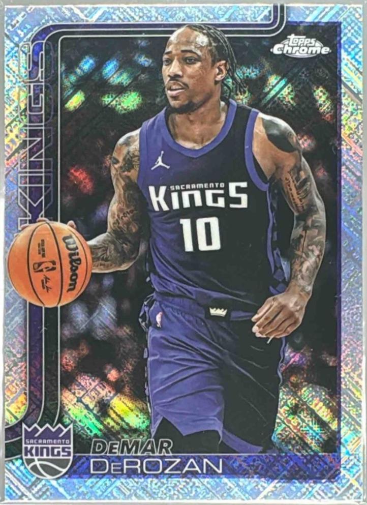 DeMar DeRozan [Skylight Refractor] #240