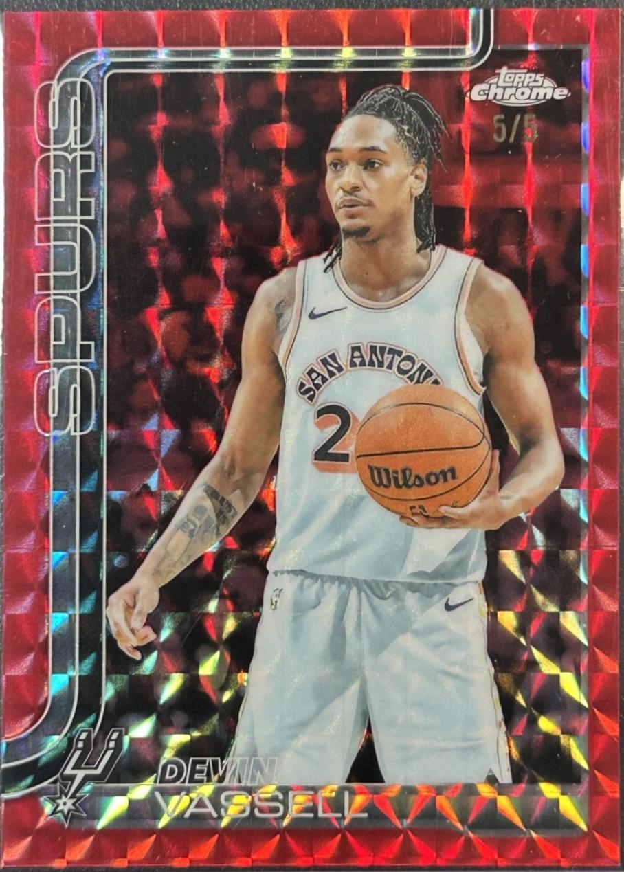 Devin Vassell [Red Geometric Refractor] #202