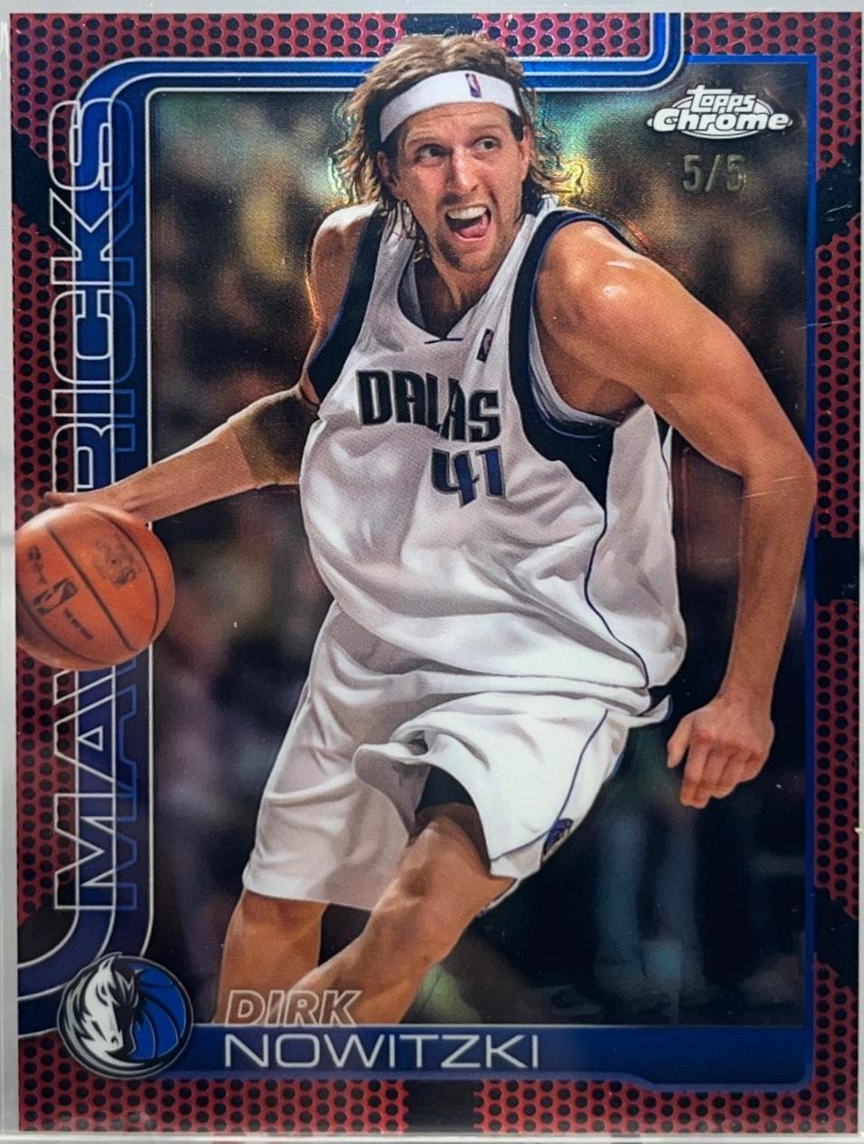 Dirk Nowitzki [Red Basketball Refractor] #246