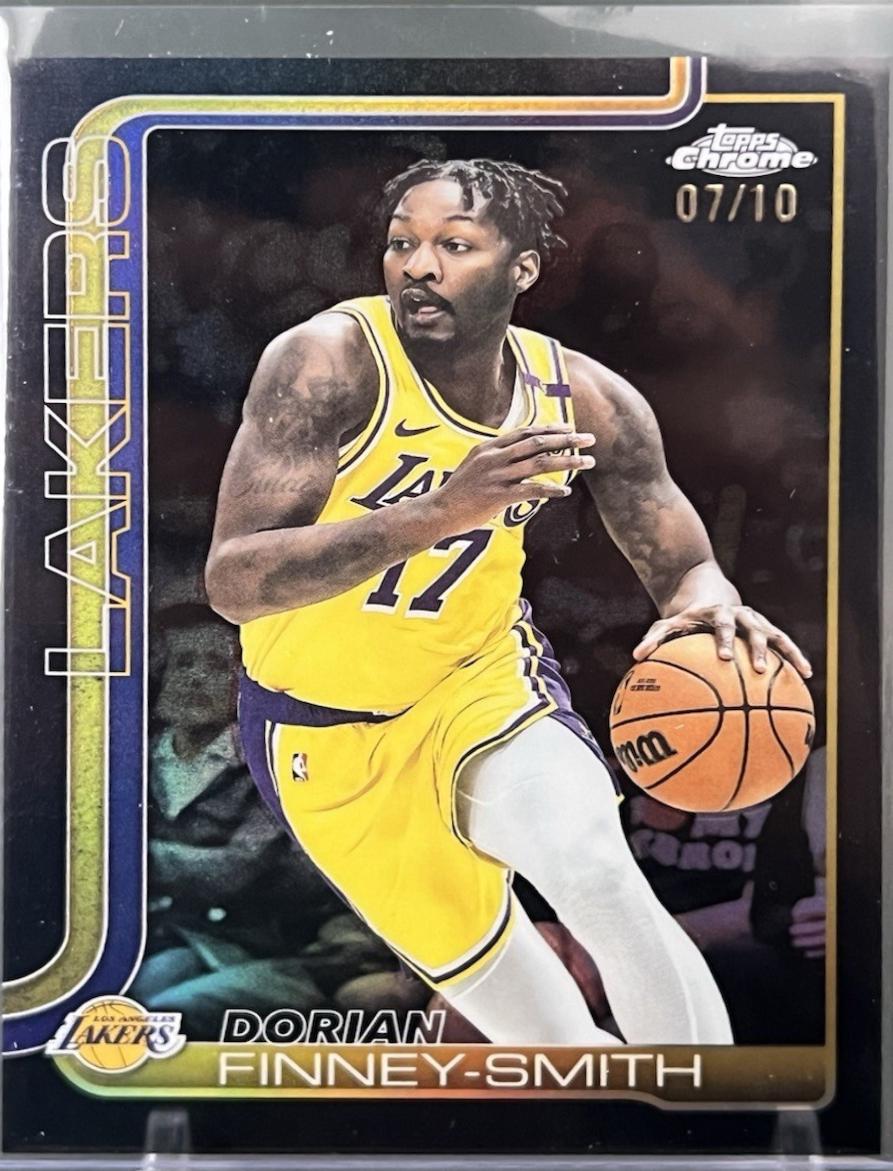 Dorian Finney-Smith [Black Refractor] #192