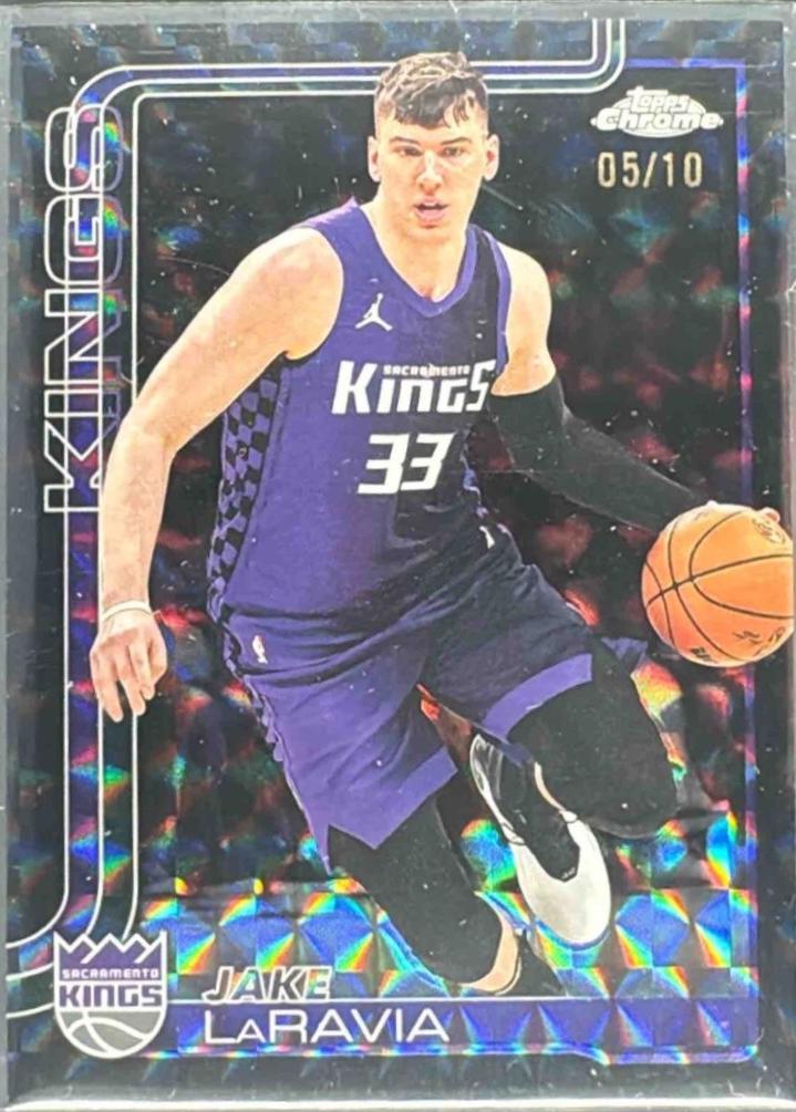 Jake LaRavia [Black Geometric Refractor] #230