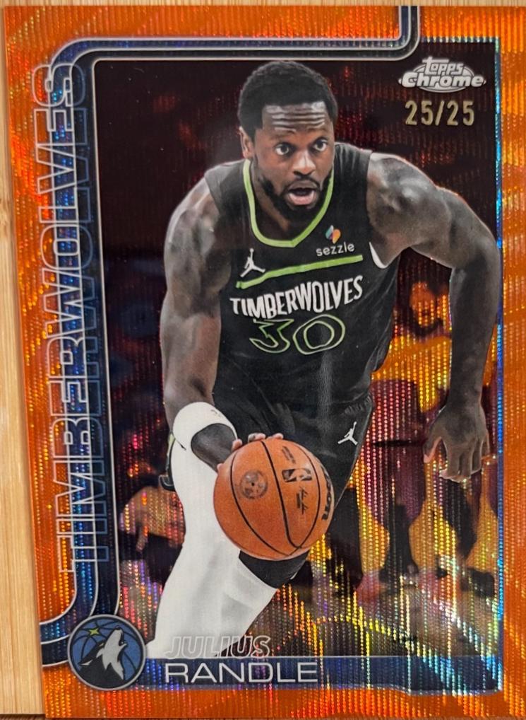 Julius Randle [Orange Wave Refractor] #123