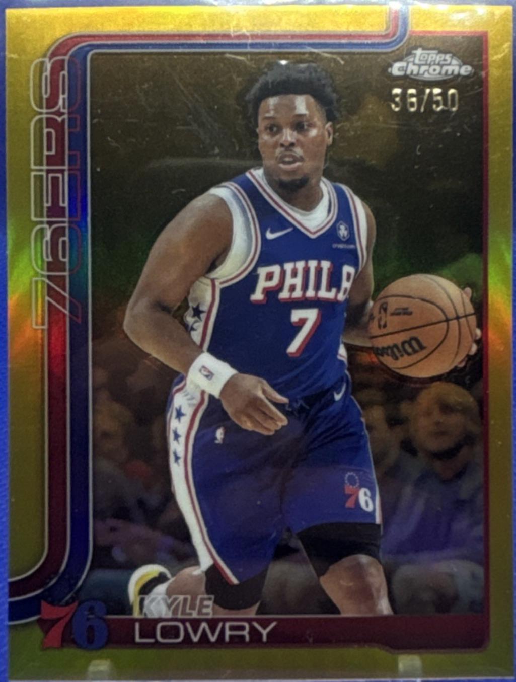 Kyle Lowry [Gold Basketball Refractor] #152