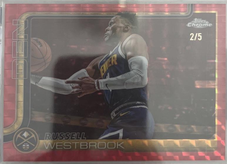 Russell Westbrook [Red Basketball Refractor] #15