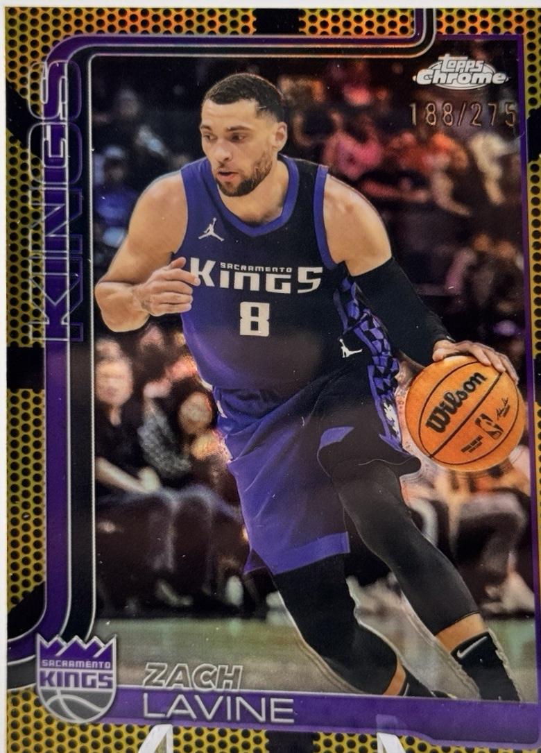 Zach LaVine [Yellow Basketball Refractor] #232