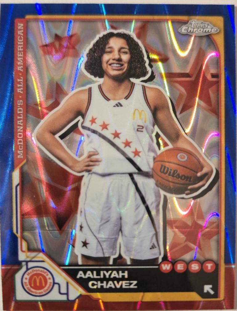 Aaliyah Chavez [Blue RayWave Refractor] #28