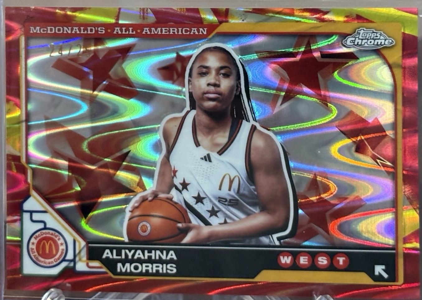 Aliyahna Morris [Gold Refractor] #69