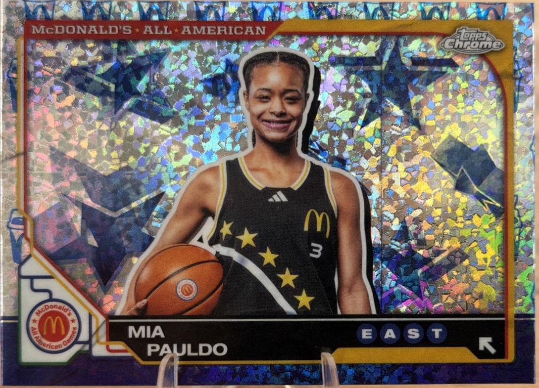 Mia Pauldo [McFlurry Refractor] #63