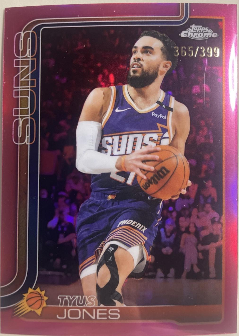 Tyus Jones [Magenta Refractor] #146
