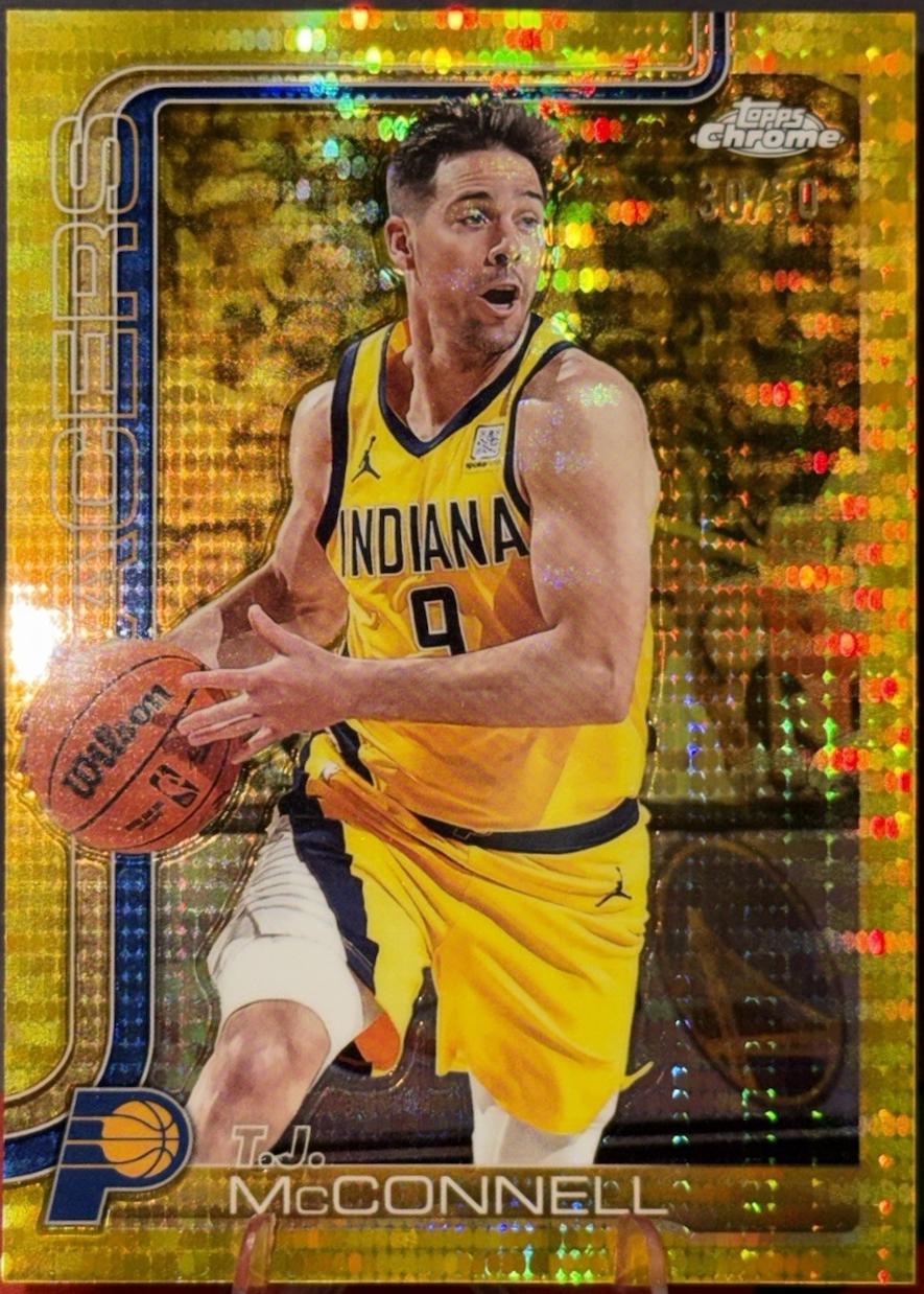 T.J. McConnell [Gold Refractor] #11