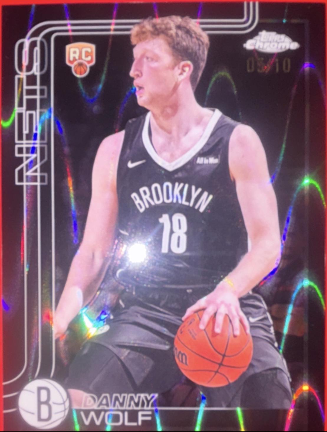 Danny Wolf [RayWave Black Refractor] #277