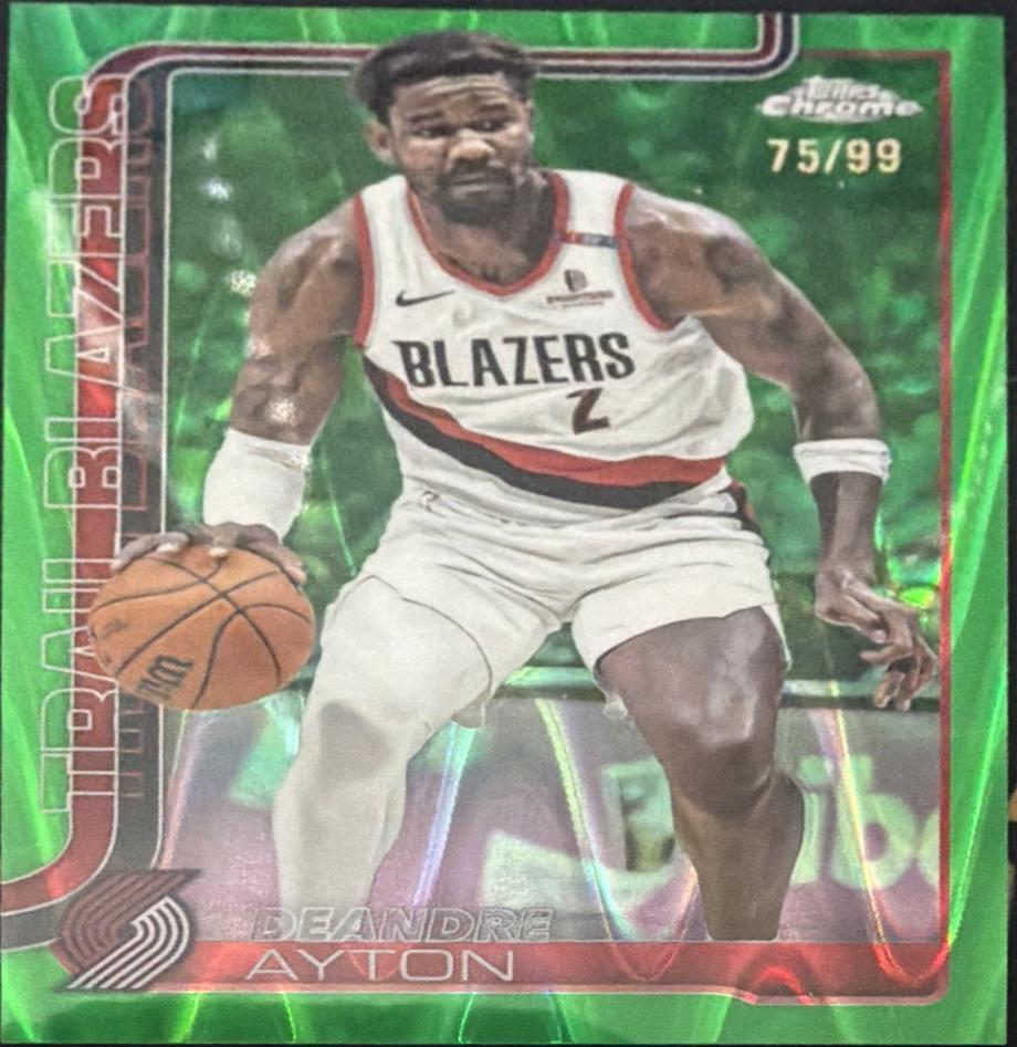 Deandre Ayton [RayWave Green Refractor] #168