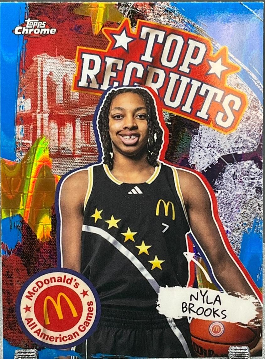 Nyla Brooks [Blue RayWave Refractor] #26