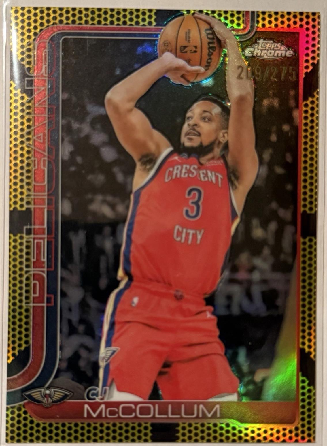 CJ McCollum [Yellow Basketball Refractor] #136
