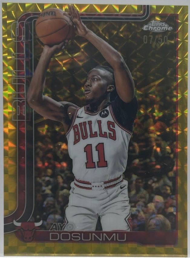 Ayo Dosunmu [Gold Geometric Refractor] #95
