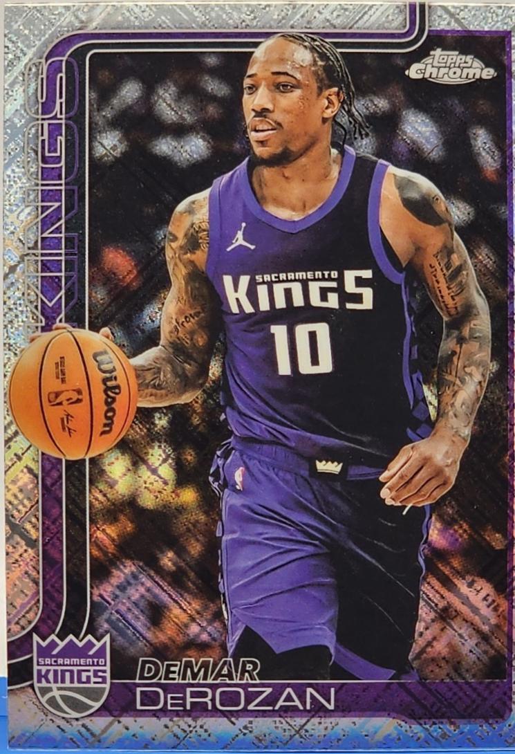 DeMar DeRozan [Lightboard Logo Refractor] #240