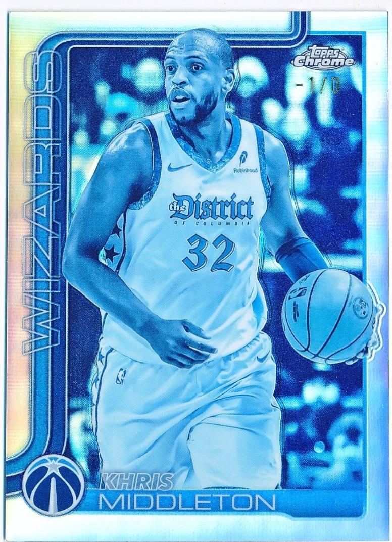 Khris Middleton [Frozenfractor] #204
