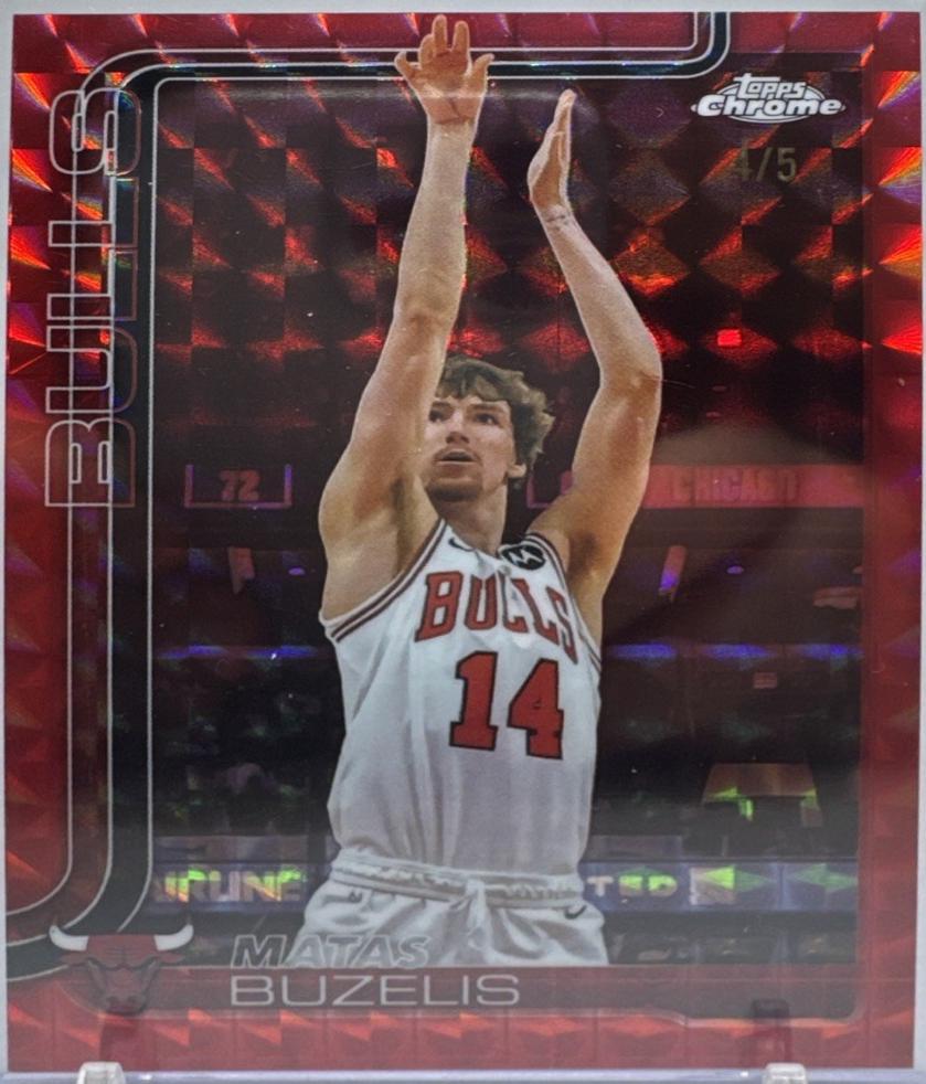 Matas Buzelis [Red Geometric Refractor] #231