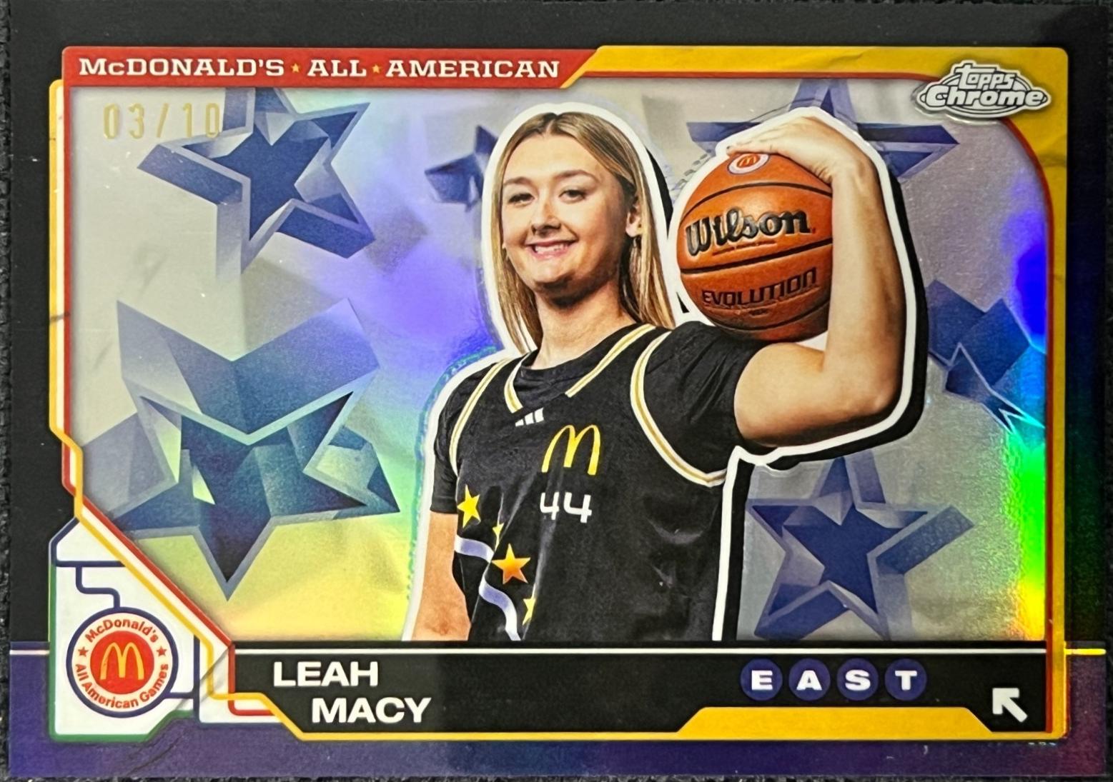 Leah Macy [Black Refractor] #62