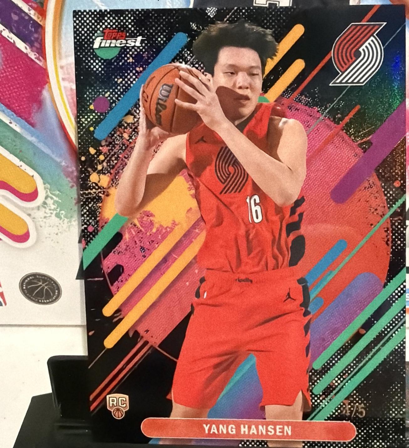 Yang Hansen [Black Refractor] #216