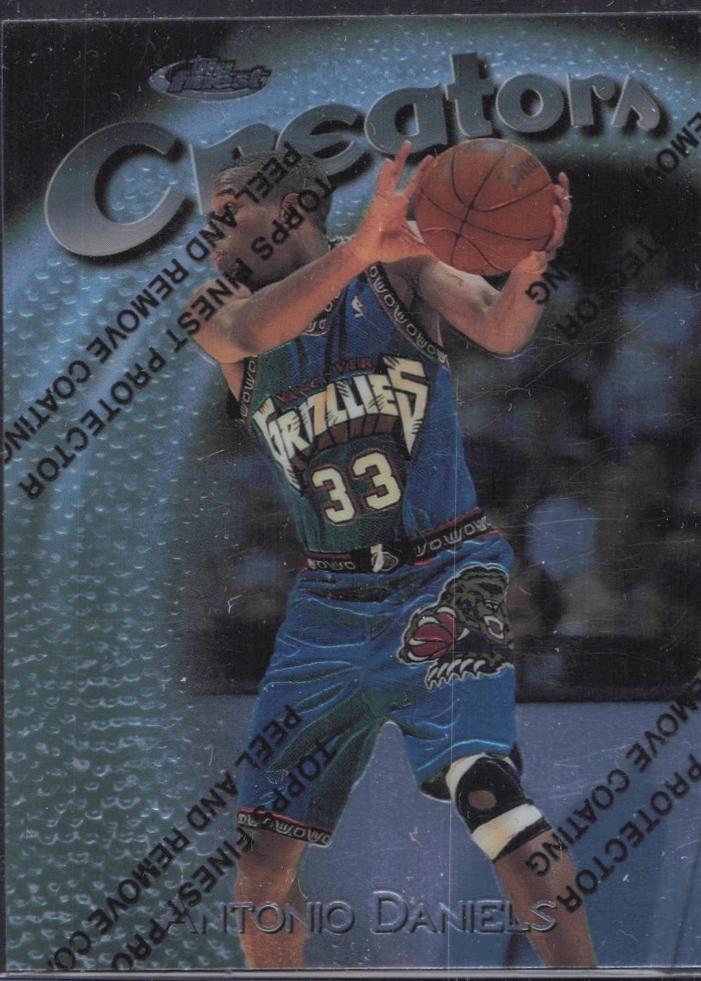 Antonio Daniels #302